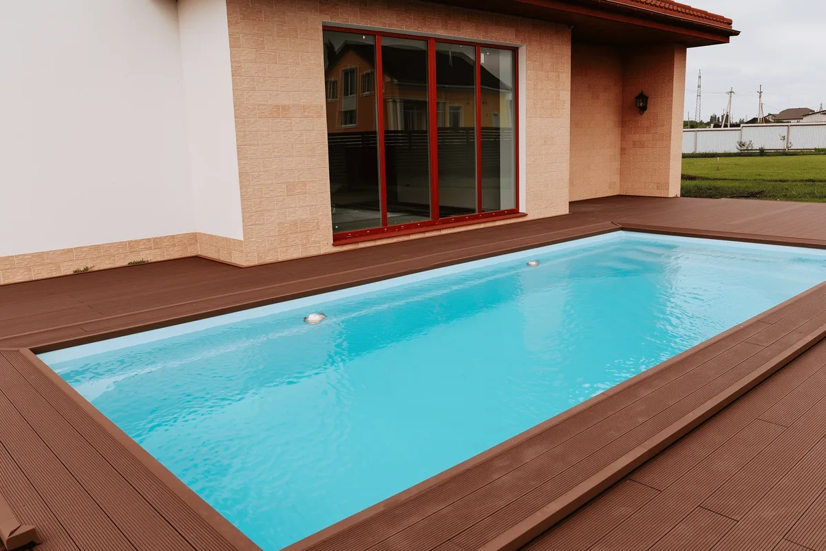 Композитный бассейн Laguna 8 — вид сверху в Миассе